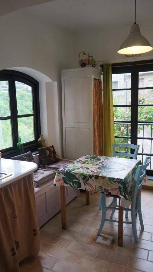 La Libellula Rossa Bed & Breakfast Erli Luaran gambar